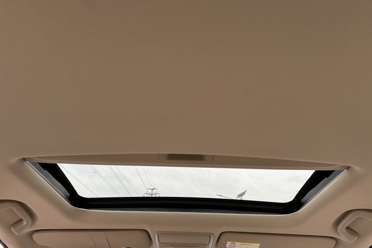 Used Honda CR-V 2018 240TURBO CVT 2WD Comfort Version Headliner