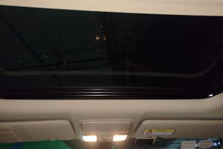 Used Honda CR-V 2018 240TURBO CVT 2WD Comfort Version Headliner