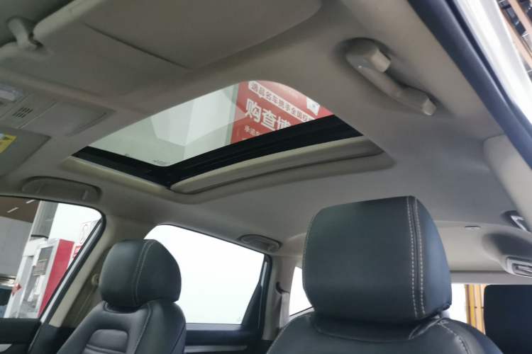 Used Honda CR-V 2018 240TURBO CVT 2WD Comfort Version Headliner