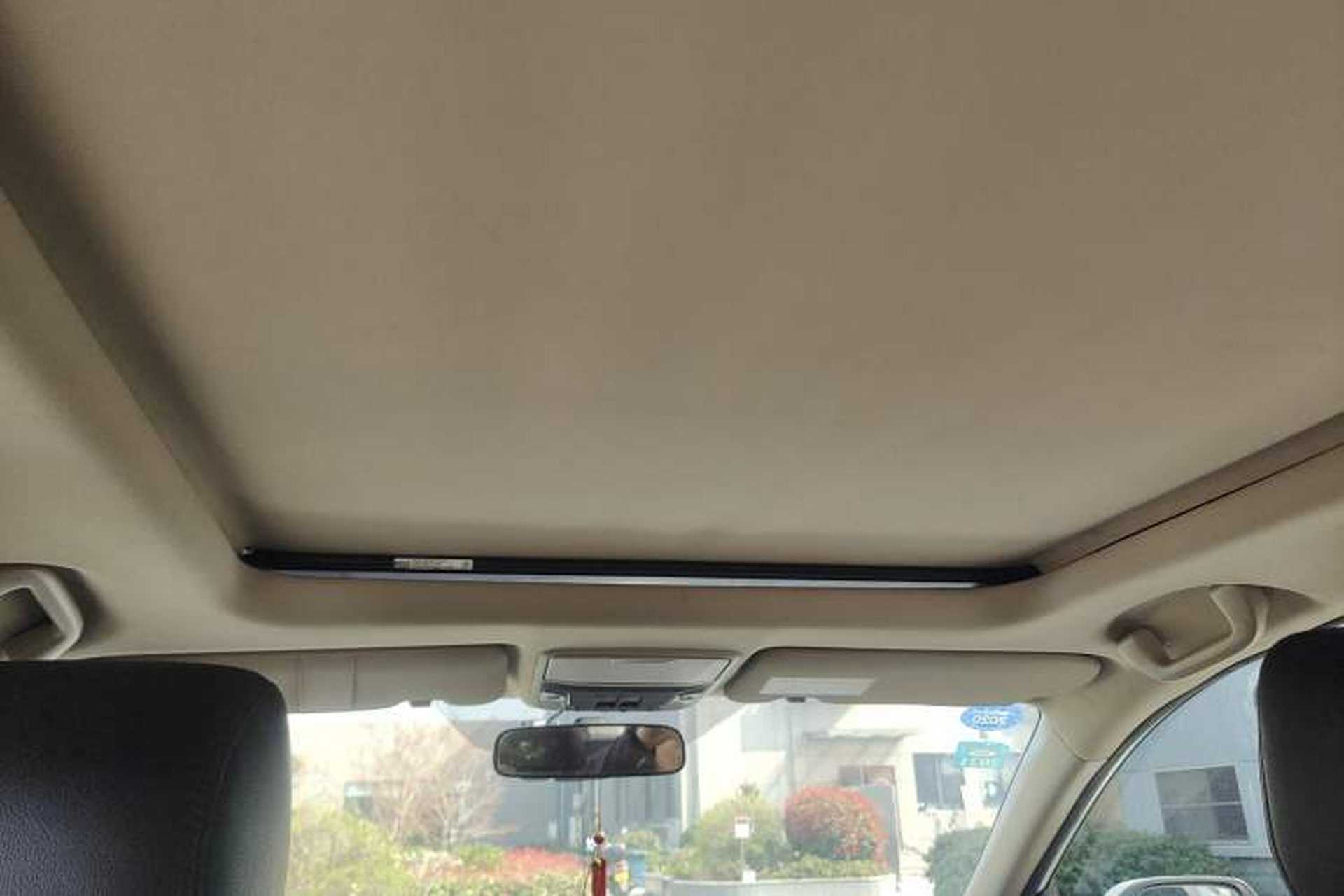 Used Honda CR-V 2018 240TURBO CVT 2WD Comfort Version Headliner