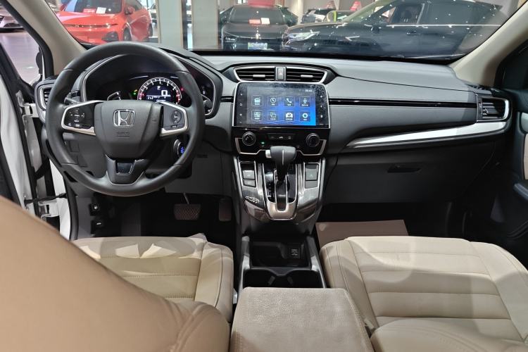 Used Honda CR-V 2018 240TURBO CVT 2WD Comfort Version Interior 2