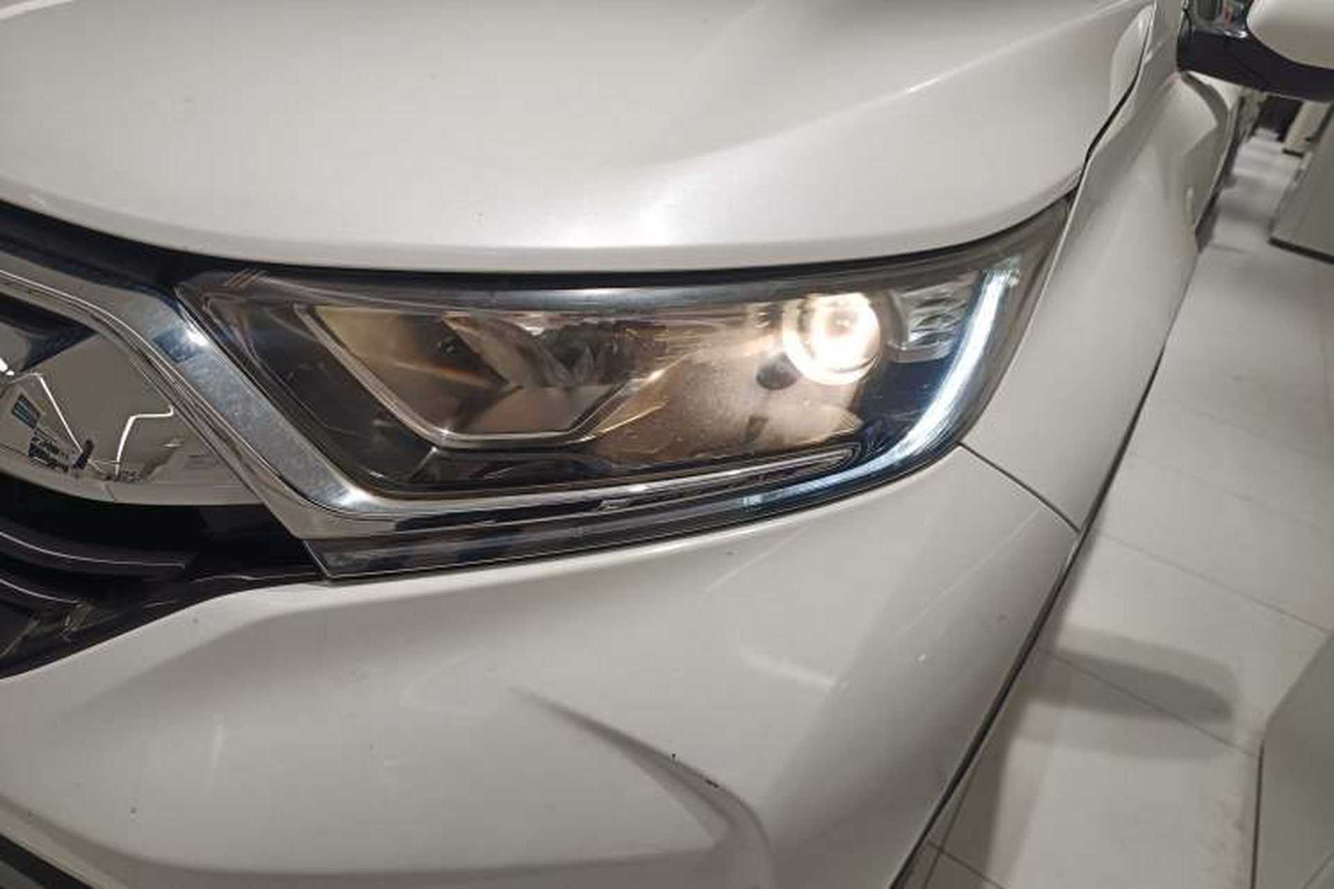 Used Honda CR-V 2018 240TURBO CVT 2WD Comfort Version Left Front Headlight