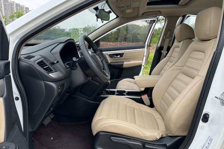 Used Honda CR-V 2018 240TURBO CVT 2WD Comfort Version Left Front Seat