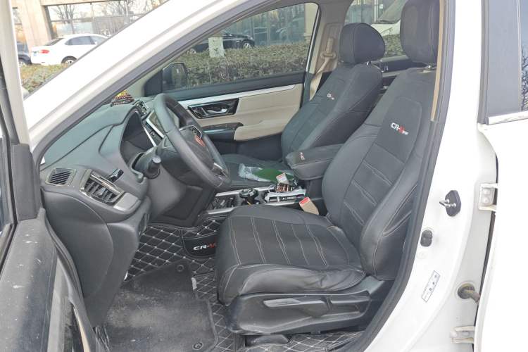 Used Honda CR-V 2018 240TURBO CVT 2WD Comfort Version Left Front Seat