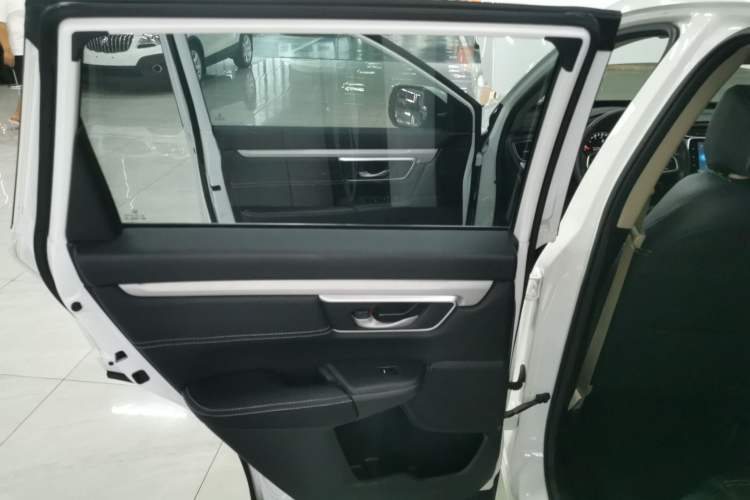 Used Honda CR-V 2018 240TURBO CVT 2WD Comfort Version Left Rear Door Interior