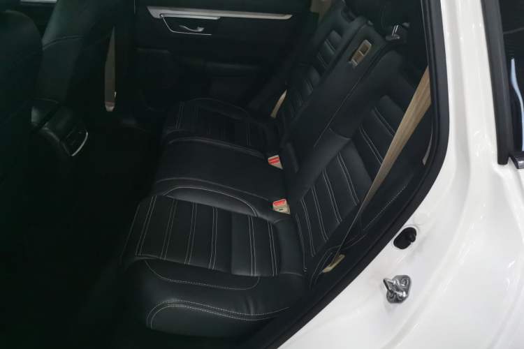 Used Honda CR-V 2018 240TURBO CVT 2WD Comfort Version Left Rear Seat