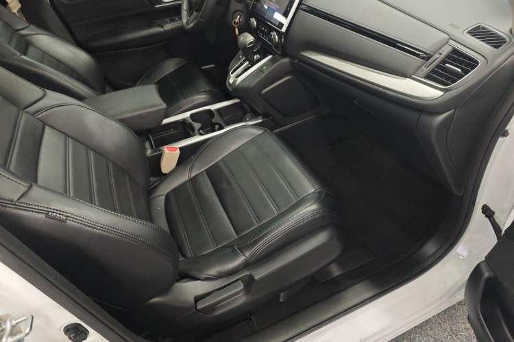 Used Honda CR-V 2018 240TURBO CVT 2WD Comfort Version Right Front Seat
