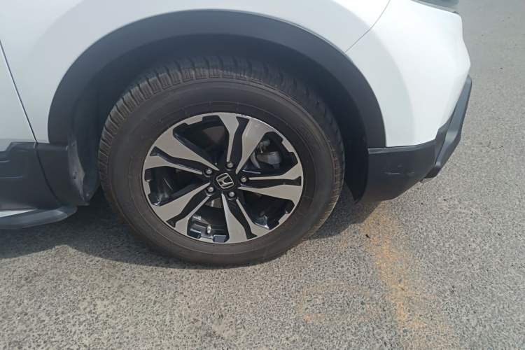 Used Honda CR-V 2018 240TURBO CVT 2WD Comfort Version Right Front Wheel Hub