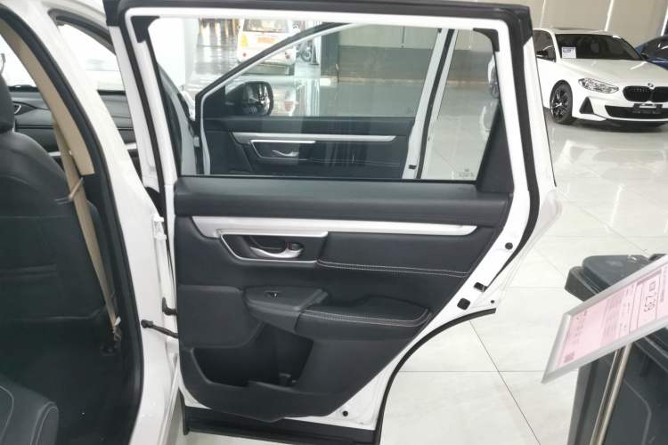 Used Honda CR-V 2018 240TURBO CVT 2WD Comfort Version Right Rear Door Interior