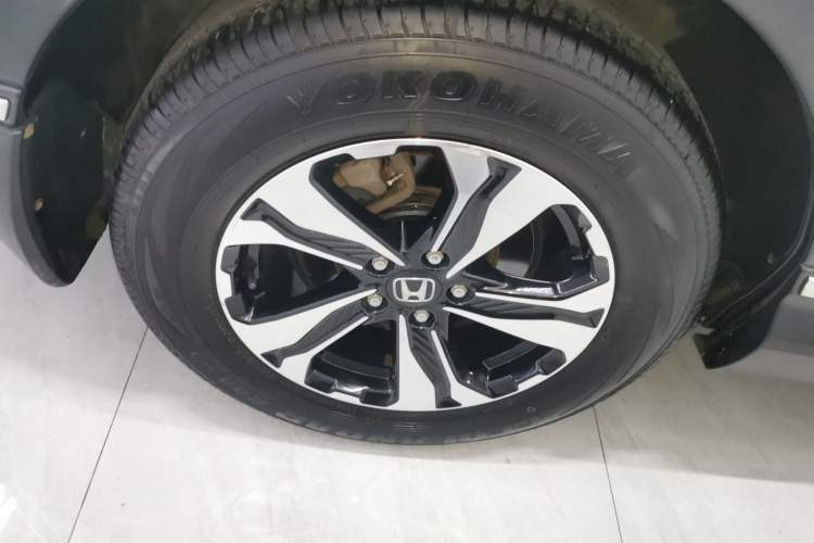Used Honda CR-V 2018 240TURBO CVT 2WD Comfort Version Right Rear Wheel Hub