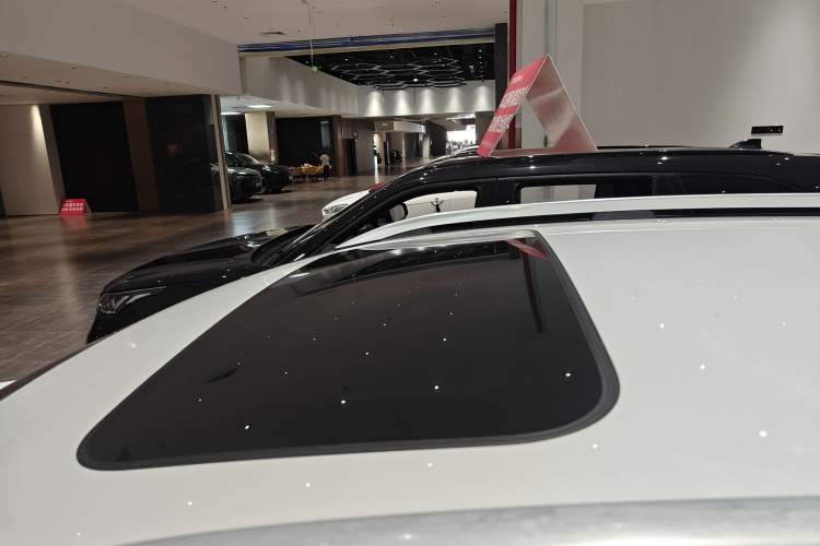 Used Honda CR-V 2018 240TURBO CVT 2WD Comfort Version Roof