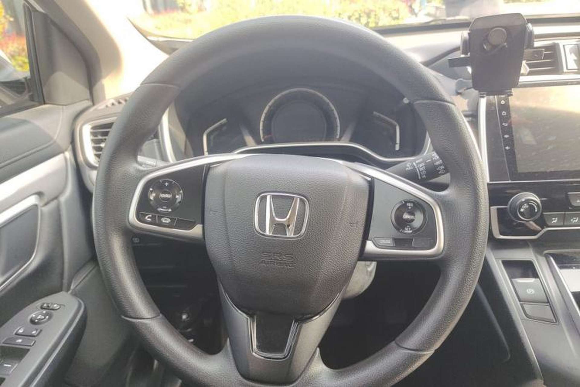 Used Honda CR-V 2018 240TURBO CVT 2WD Comfort Version Steering Wheel