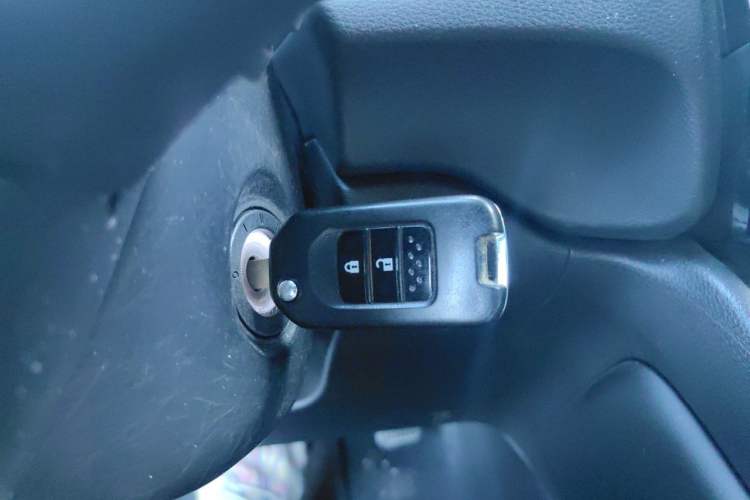 Used Honda CR-V 2018 240TURBO CVT 2WD Comfort Version Vehicle Key