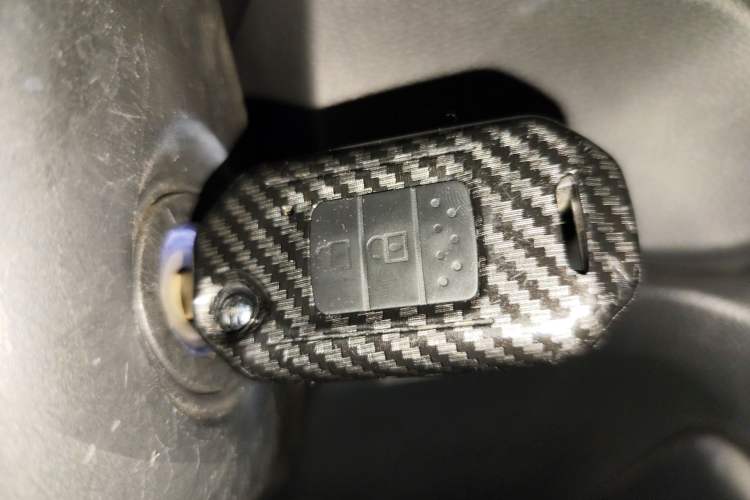 Used Honda CR-V 2018 240TURBO CVT 2WD Comfort Version Vehicle Key