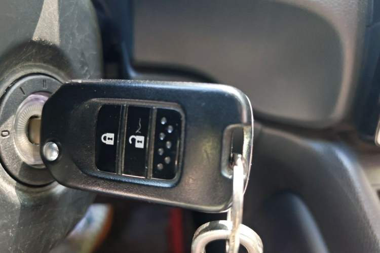 Used Honda CR-V 2018 240TURBO CVT 2WD Comfort Version Vehicle Key