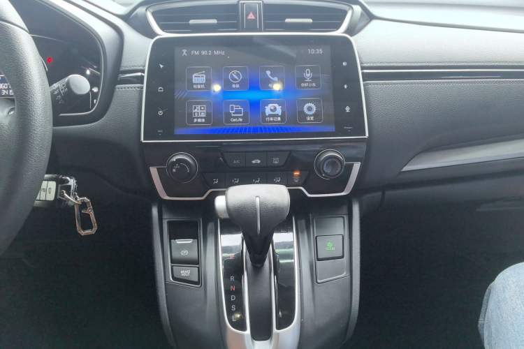 Used Honda CR-V 2019 Brilliant Edition 240TURBO CVT 2WD Comfort Version China VI Emission Standard Audio And AC Panel