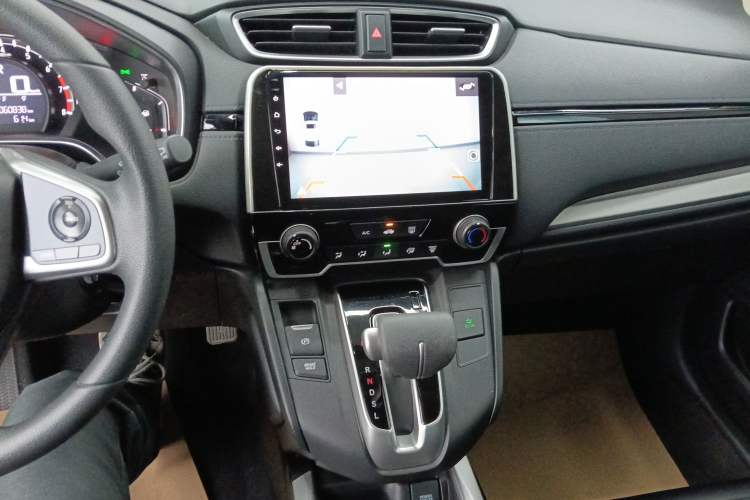Used Honda CR-V 2019 240TURBO CVT 2WD Comfort Version China V Audio And AC Panel
