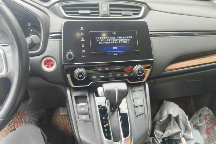 Used Honda CR-V 2019 240TURBO CVT 2WD Fashion Edition China VI Audio And AC Panel