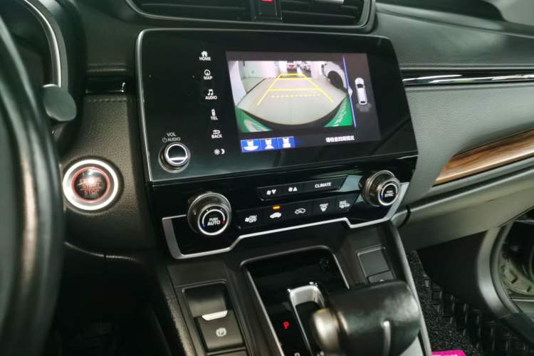 Used Honda CR-V 2019 240TURBO CVT 2WD Fashion Edition China V Audio And AC Panel