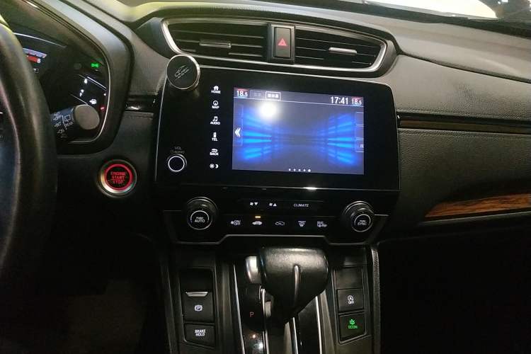 Used Honda CR-V 2019 240TURBO CVT 2WD Fashion Edition China VI Audio And AC Panel