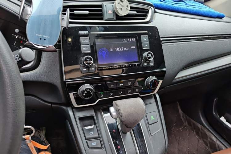 Used Honda CR-V 2019 240TURBO CVT 2WD Comfort Version China VI Emission Standard Audio And AC Panel