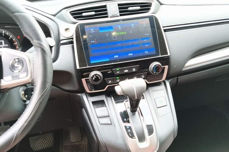 Used Honda CR-V 2019 Brilliant Edition 240TURBO CVT 2WD Comfort Version China VI Emission Standard Audio And AC Panel