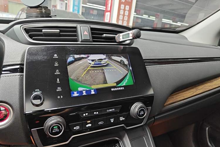 Used Honda CR-V 2019 240TURBO CVT 2WD Fashion Edition China V Audio And AC Panel