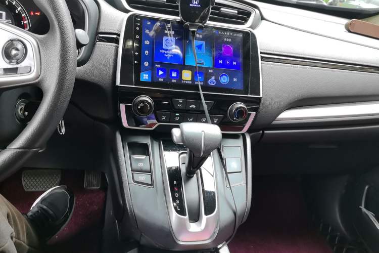 Used Honda CR-V 2019 240TURBO CVT 2WD Comfort Version China VI Emission Standard Audio And AC Panel