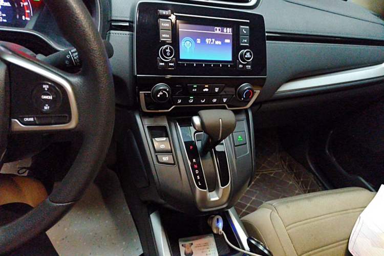 Used Honda CR-V 2019 240TURBO CVT 2WD Comfort Version China VI Emission Standard Audio And AC Panel