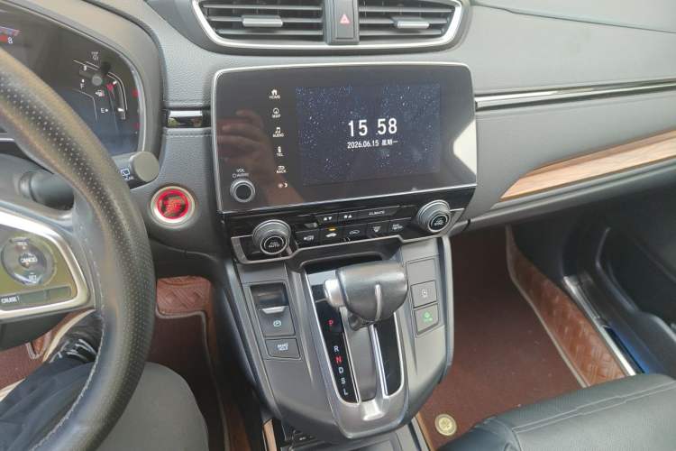 Used Honda CR-V 2019 240TURBO CVT 2WD Fashion Edition China V Audio And AC Panel
