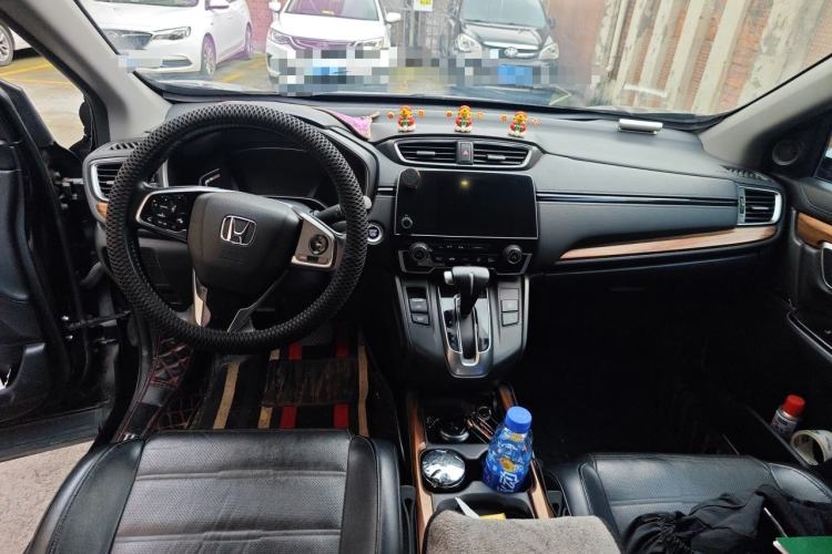 Used Honda CR-V 2019 Brilliant Edition Plus 240TURBO CVT Two-Wheel Drive Fashion Version China VI Emission Standard Center Console