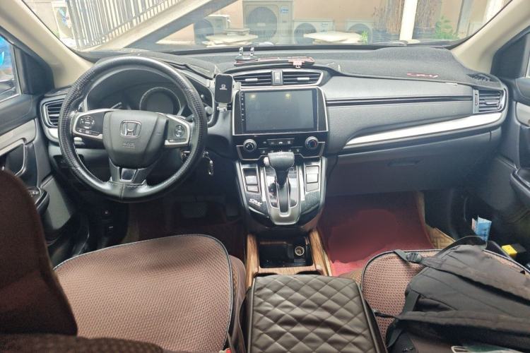 Used Honda CR-V 2019 Brilliant Edition 240TURBO CVT 2WD Comfort Version China VI Emission Standard Center Console