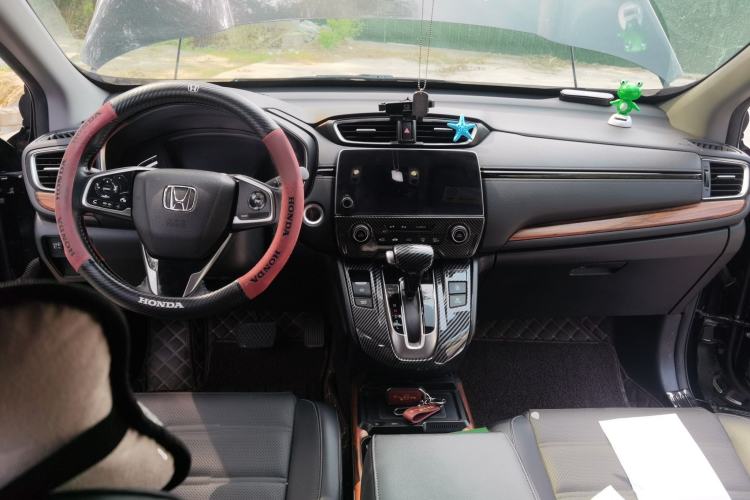 Used Honda CR-V 2019 240TURBO CVT 2WD Fashion Edition China VI Center Console