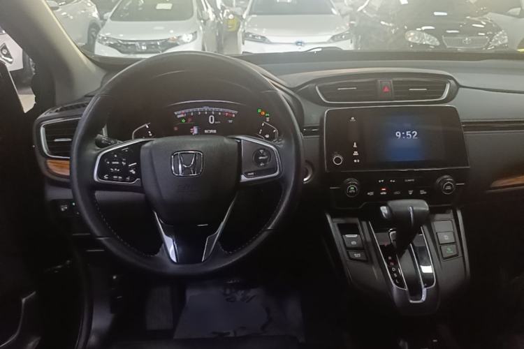Used Honda CR-V 2019 Brilliant Edition Plus 240TURBO CVT Two-Wheel Drive Fashion Version China VI Emission Standard Center Console