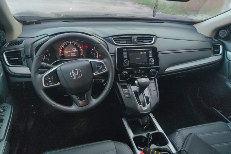 Used Honda CR-V 2019 240TURBO CVT 2WD Comfort Version China VI Emission Standard Center Console
