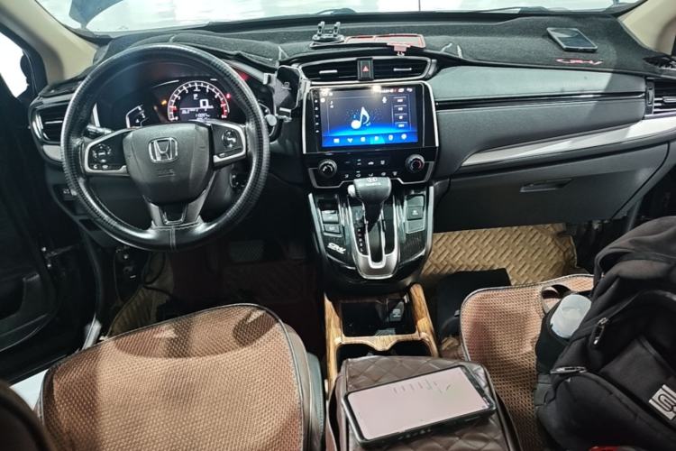 Used Honda CR-V 2019 Brilliant Edition 240TURBO CVT 2WD Comfort Version China VI Emission Standard Center Console