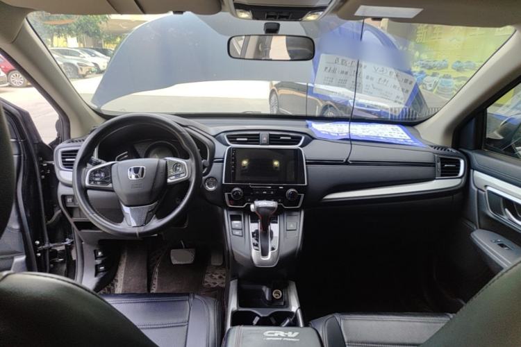 Used Honda CR-V 2019 240TURBO CVT 2WD Comfort Version China VI Emission Standard Center Console