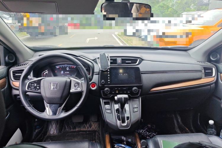 Used Honda CR-V 2019 240TURBO CVT 2WD Fashion Edition China V Center Console
