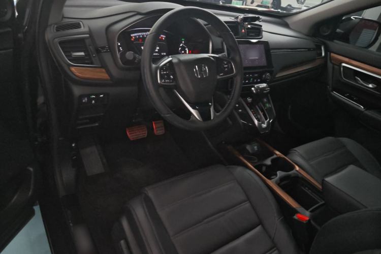 Used Honda CR-V 2019 240TURBO CVT 2WD Fashion Edition China V Center Console