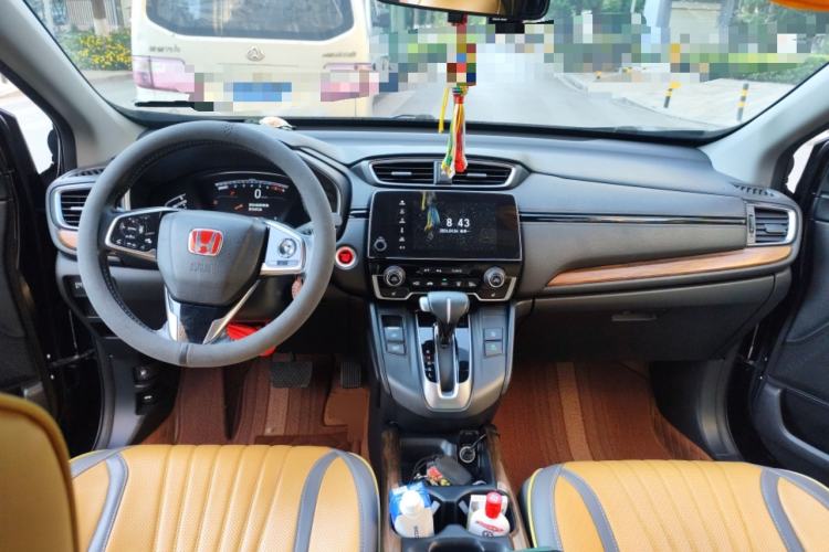 Used Honda CR-V 2019 240TURBO CVT Four-Wheel Drive Luxury Edition China V Emission Standard Center Console