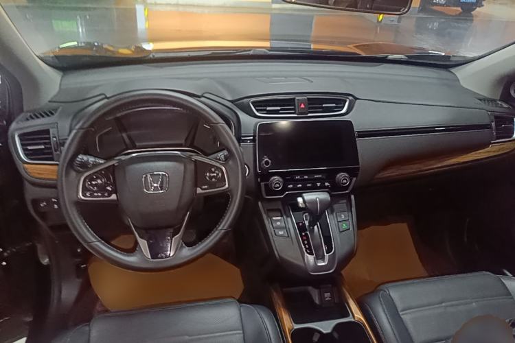 Used Honda CR-V 2019 240TURBO CVT 2WD Fashion Edition China V Center Console