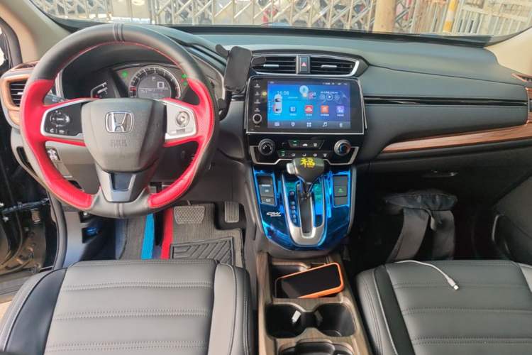 Used Honda CR-V 2019 240TURBO CVT 2WD Comfort Version China V Center Console