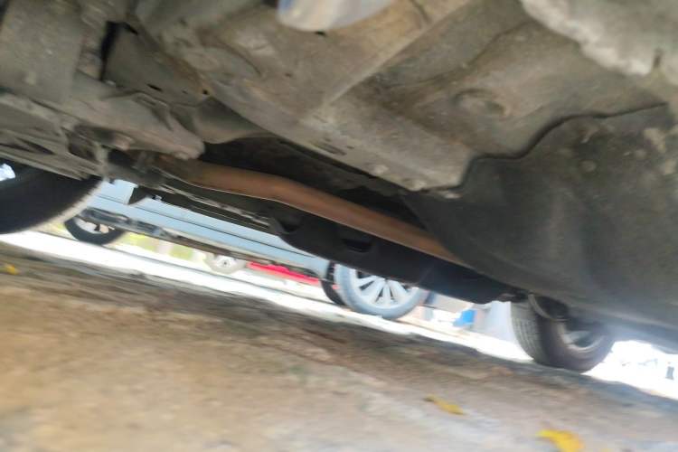 Used Honda CR-V 2019 240TURBO CVT 2WD Comfort Version China VI Emission Standard Chassis Front Left