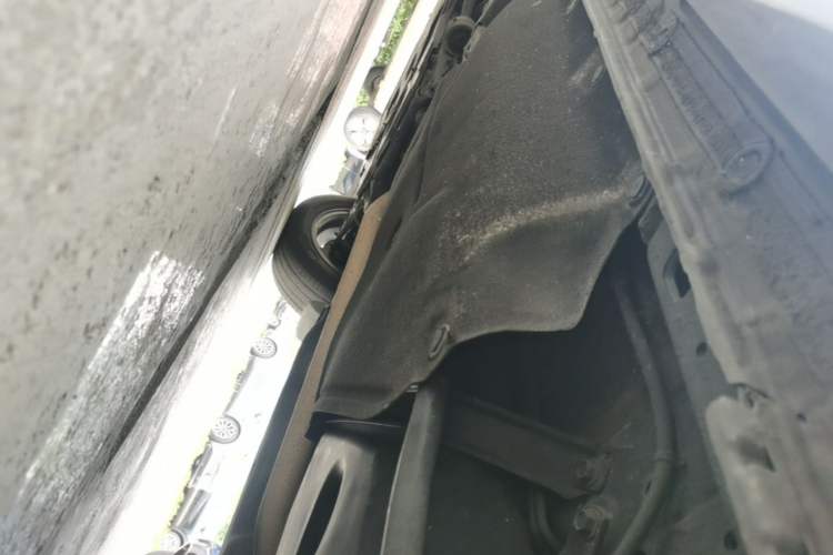 Used Honda CR-V 2019 Rui Hybrid 2.0L 2WD Pure Speed Version China VI Emission Standard Chassis Rear Left