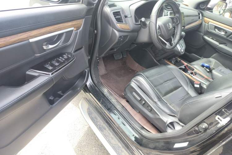 Used Honda CR-V 2019 Brilliant Edition Plus 240TURBO CVT Two-Wheel Drive Fashion Version China VI Emission Standard Driver Seat