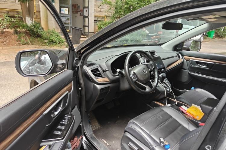 Used Honda CR-V 2019 Brilliant Edition Plus 240TURBO CVT Two-Wheel Drive Fashion Version China VI Emission Standard Driver Seat