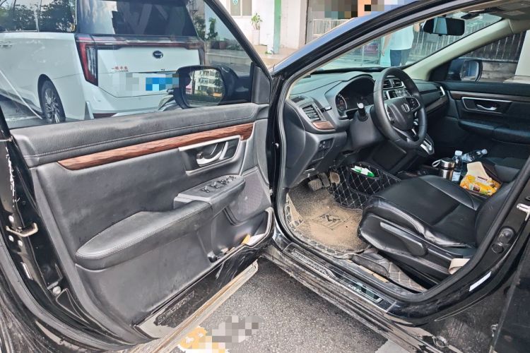 Used Honda CR-V 2019 Brilliant Edition 240TURBO CVT 2WD Comfort Version China VI Emission Standard Driver Seat
