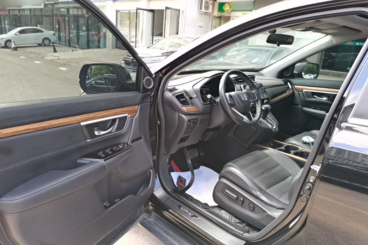 Used Honda CR-V 2019 Brilliant Edition Plus 240TURBO CVT Four-Wheel Drive Luxury Version China VI Emission Standard Driver Seat