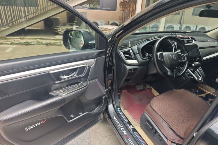 Used Honda CR-V 2019 Brilliant Edition 240TURBO CVT 2WD Comfort Version China VI Emission Standard Driver Seat