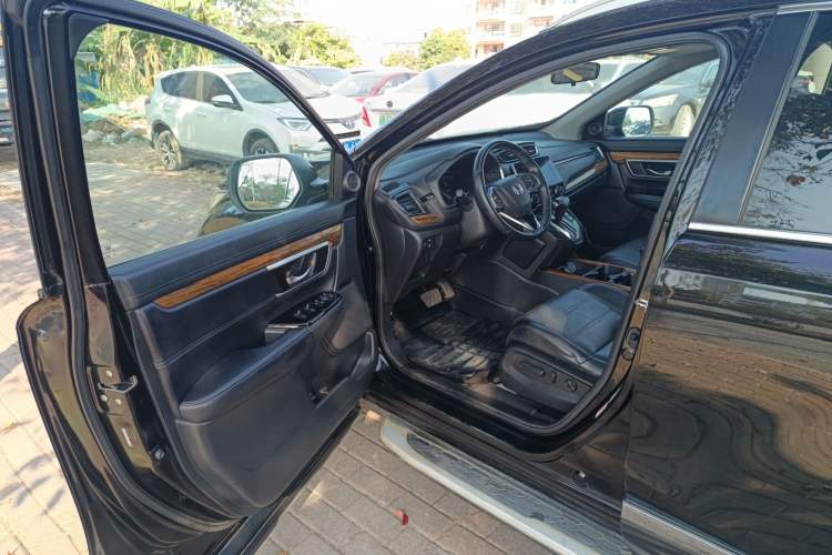 Used Honda CR-V 2019 240TURBO CVT 2WD Fashion Edition China V Driver Seat